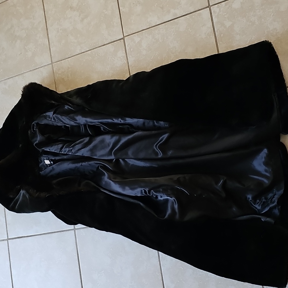 Gallery Full-length Faux Fur coat